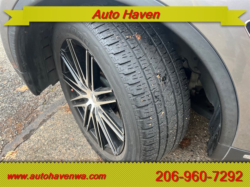 Used 2011 INFINITI FX35 2WD w/ Premium Pkg image 15