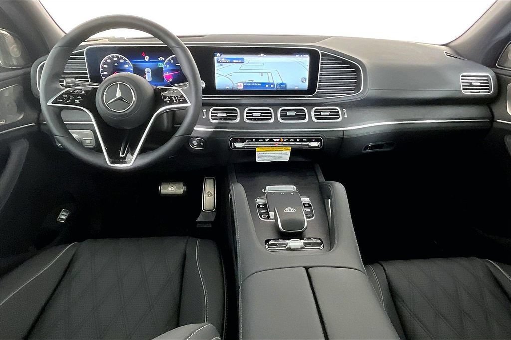 New 2026 Mercedes-Benz Maybach GLS 600 4MATIC image 5
