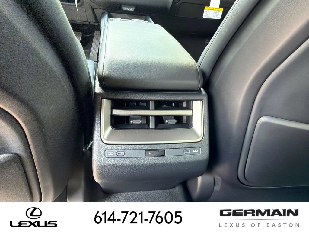 New 2026 Lexus ES 500e AWD/4WD image 17