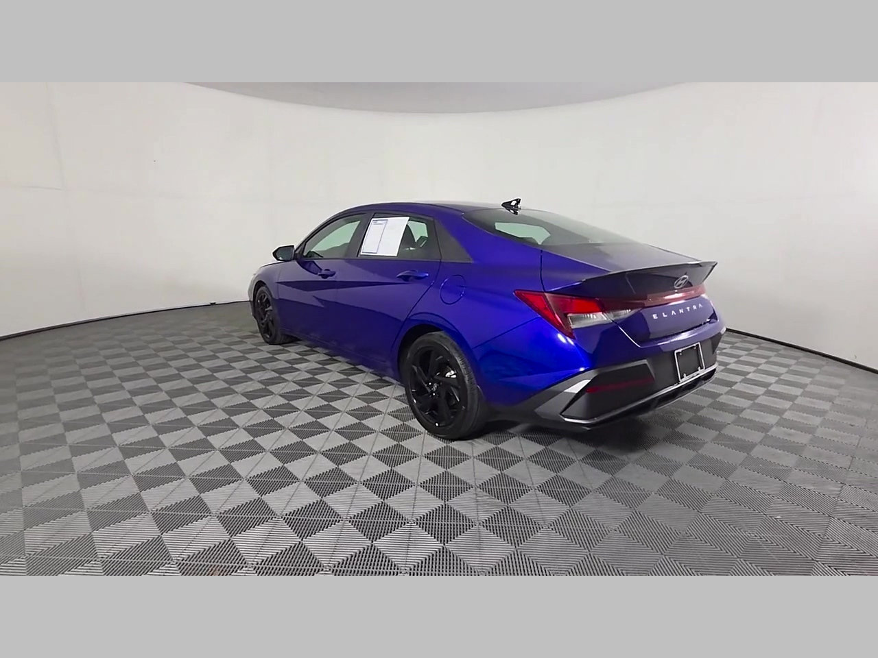 Used 2026 Hyundai Elantra Sport FWD image 42