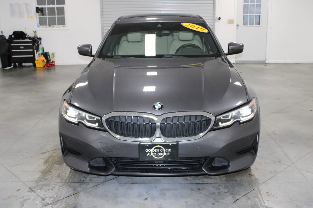 Used 2019 BMW 330i xDrive Sedan image 3