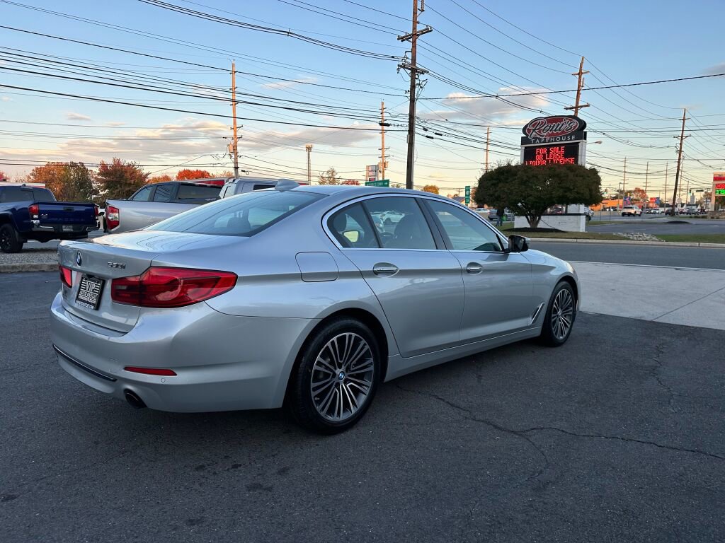 Used 2018 BMW 530i xDrive xDrive image 7