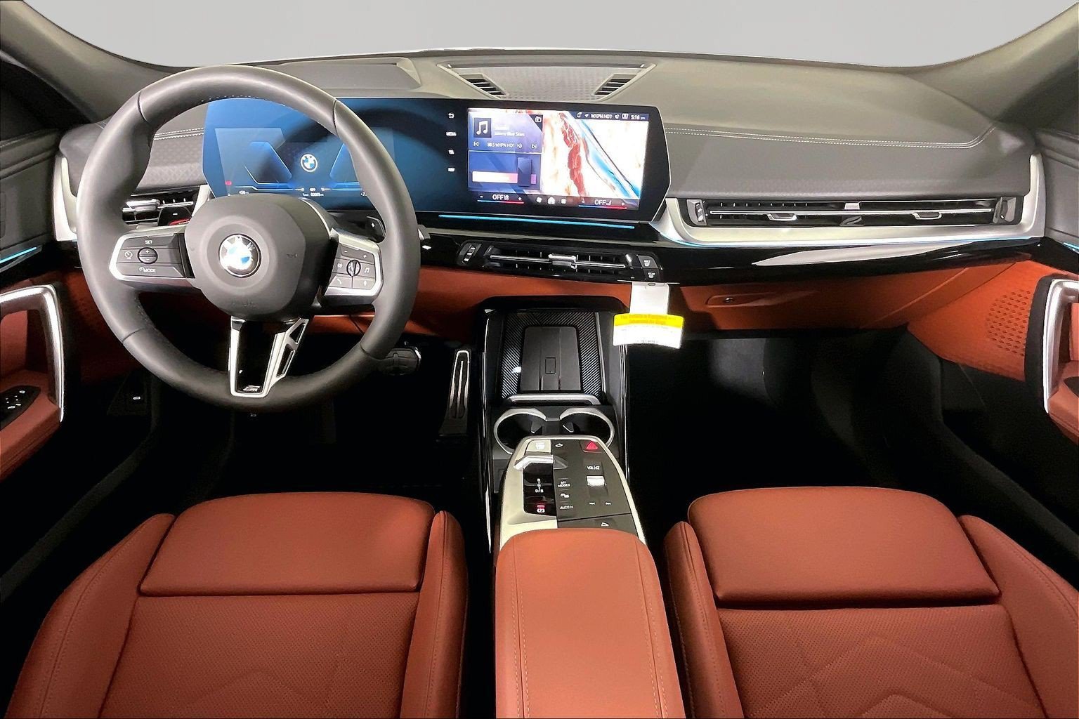 New 2026 BMW X2 xDrive28i AWD/4WD image 6