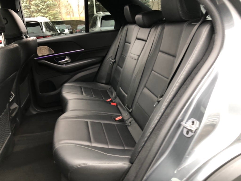 Used 2022 Mercedes-Benz GLE 350 4MATIC w/ Premium Package image 37