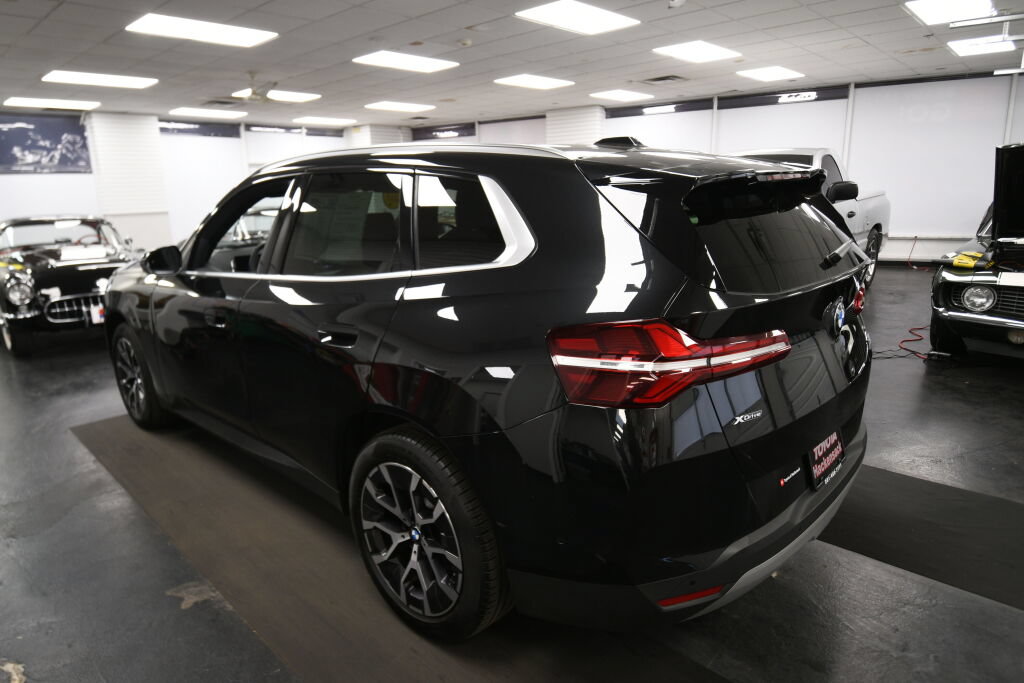 Used 2026 BMW X3 xDrive30i AWD/4WD image 5