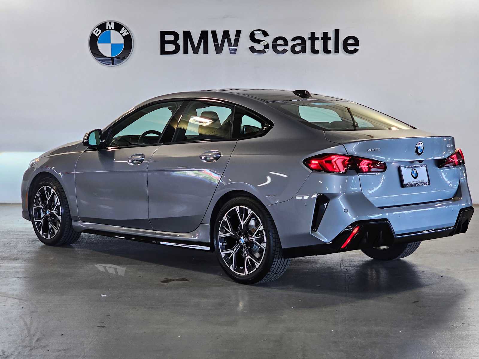 Used 2025 BMW 228i xDrive w/ Premium Package AWD/4WD image 3