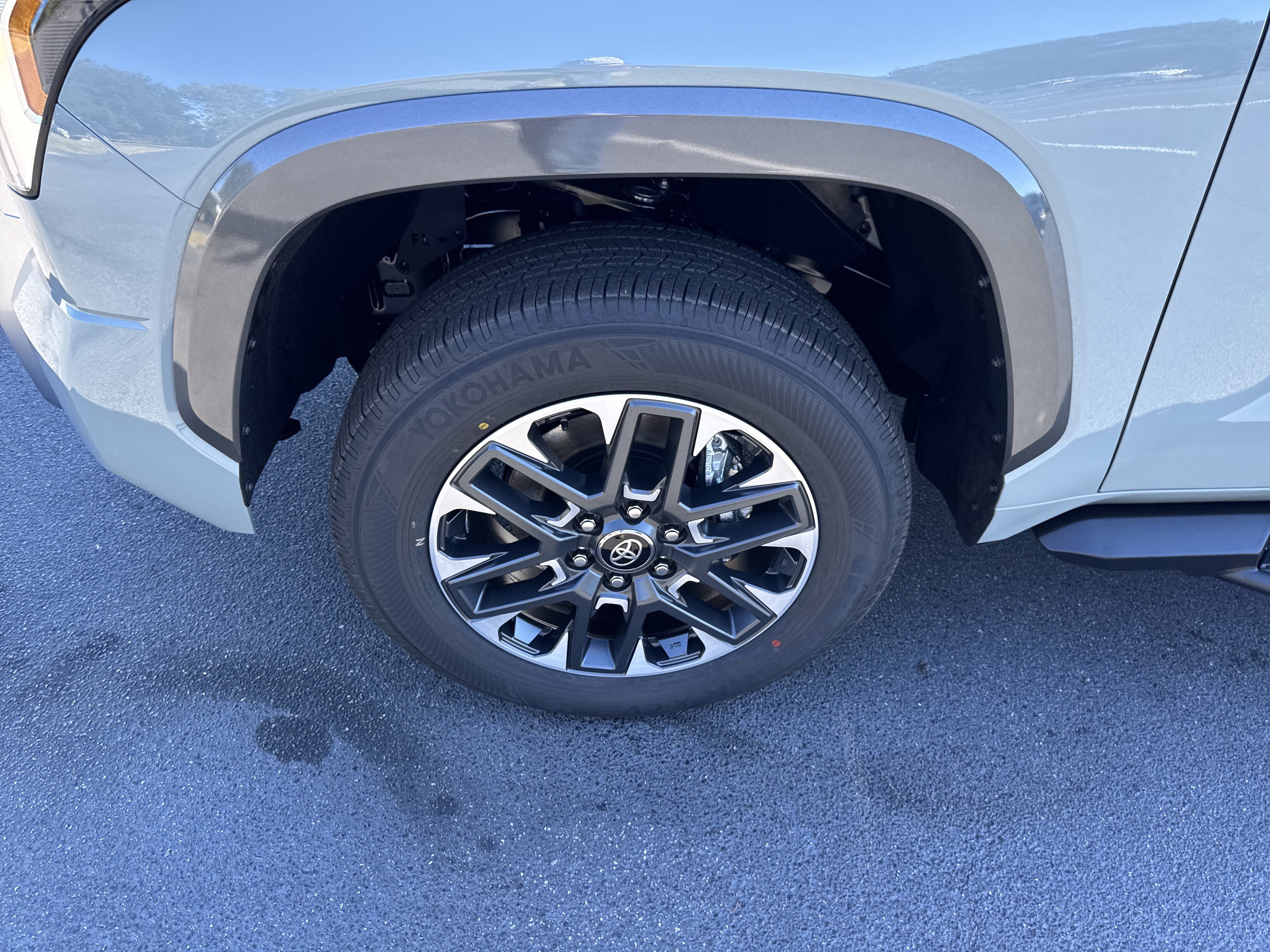 New 2026 Toyota Tundra Limited image 9