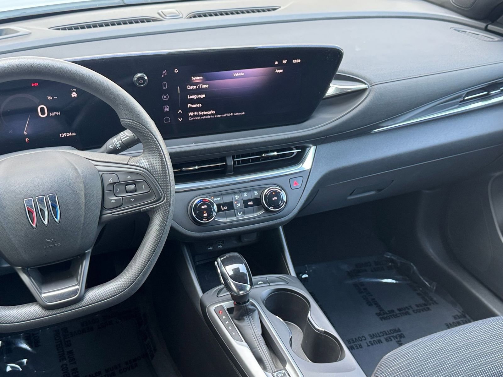 Used 2025 Buick Envista Preferred image 20