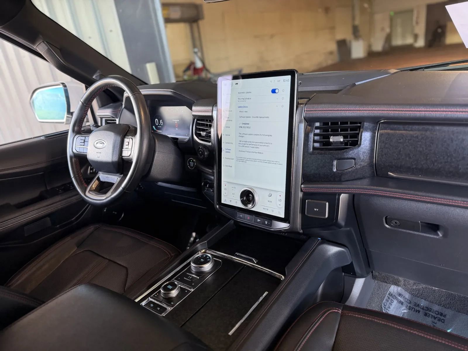 Used 2024 Ford Expedition Max Limited AWD/4WD image 24