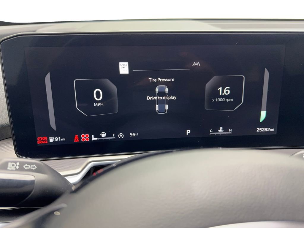 Used 2024 Kia Sorento SX image 63