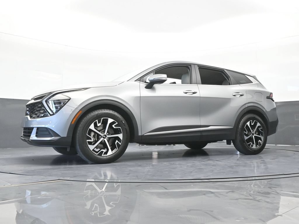 Used 2024 Kia Sportage EX FWD image 55