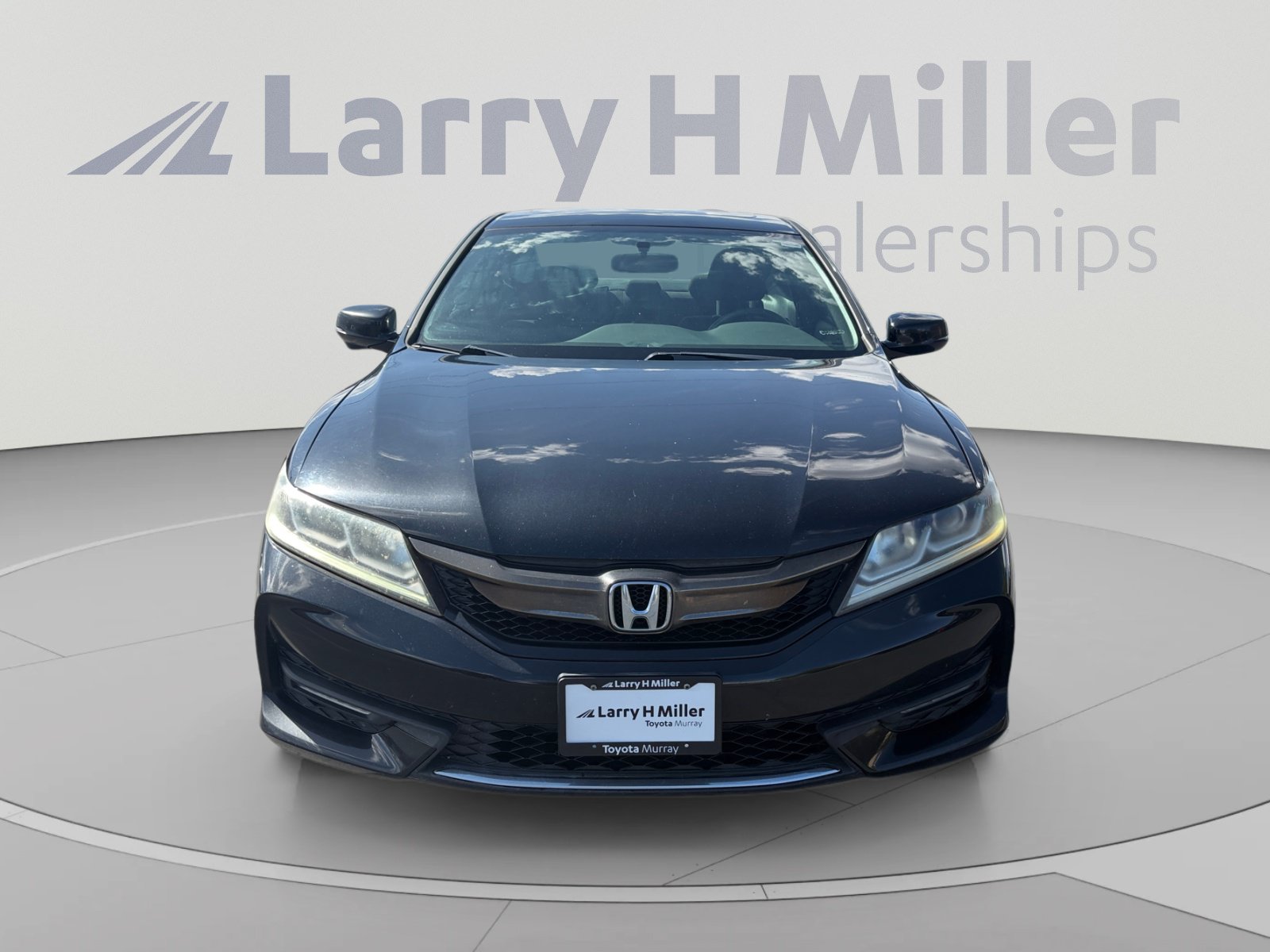 Used 2017 Honda Accord EX image 8
