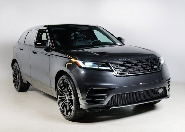 New 2026 Land Rover Range Rover Velar Dynamic SE image 10