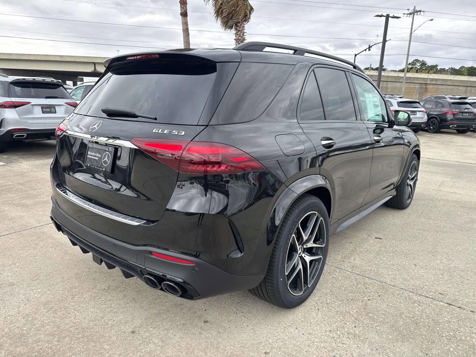 New 2026 Mercedes-Benz GLE 53 AMG 4MATIC image 5