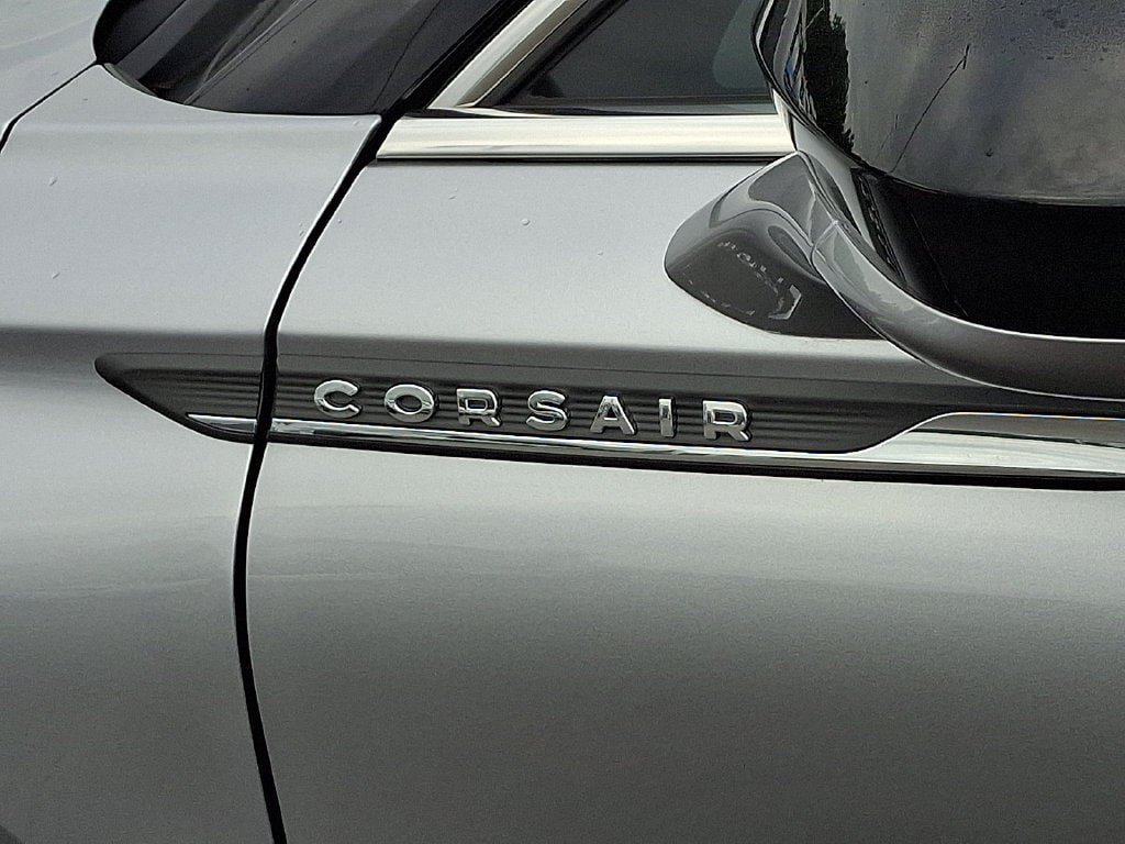 Certified 2024 Lincoln Corsair AWD image 30