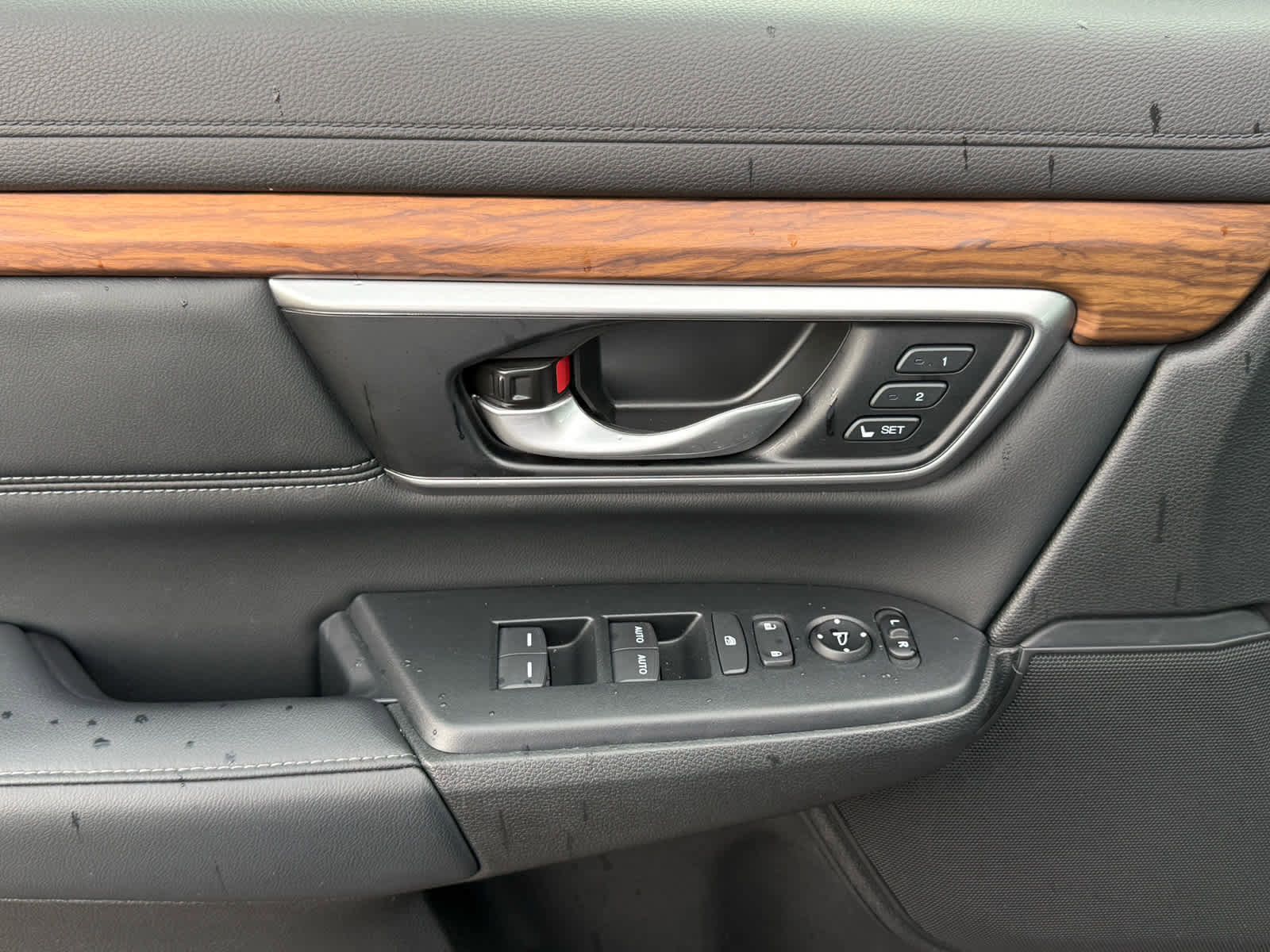 Used 2022 Honda CR-V Touring image 15