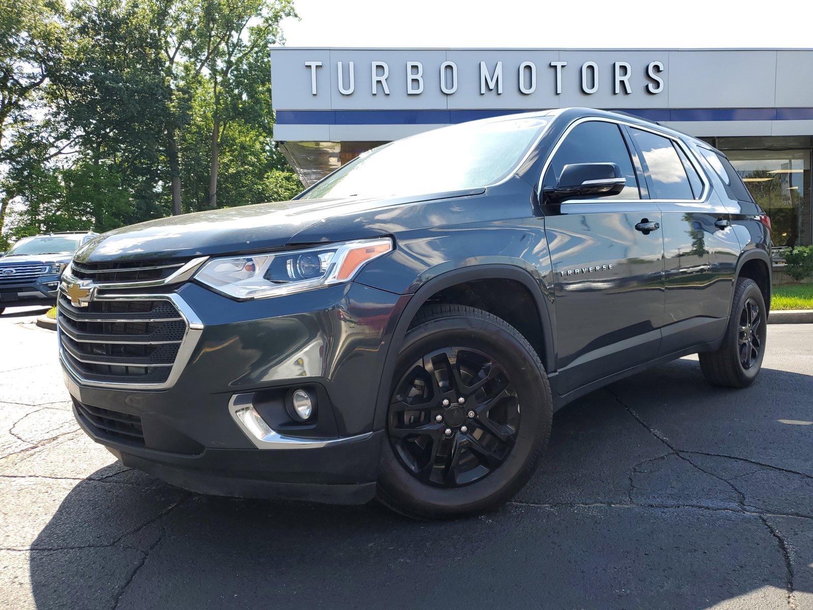 Used 2020 Chevrolet Traverse LT