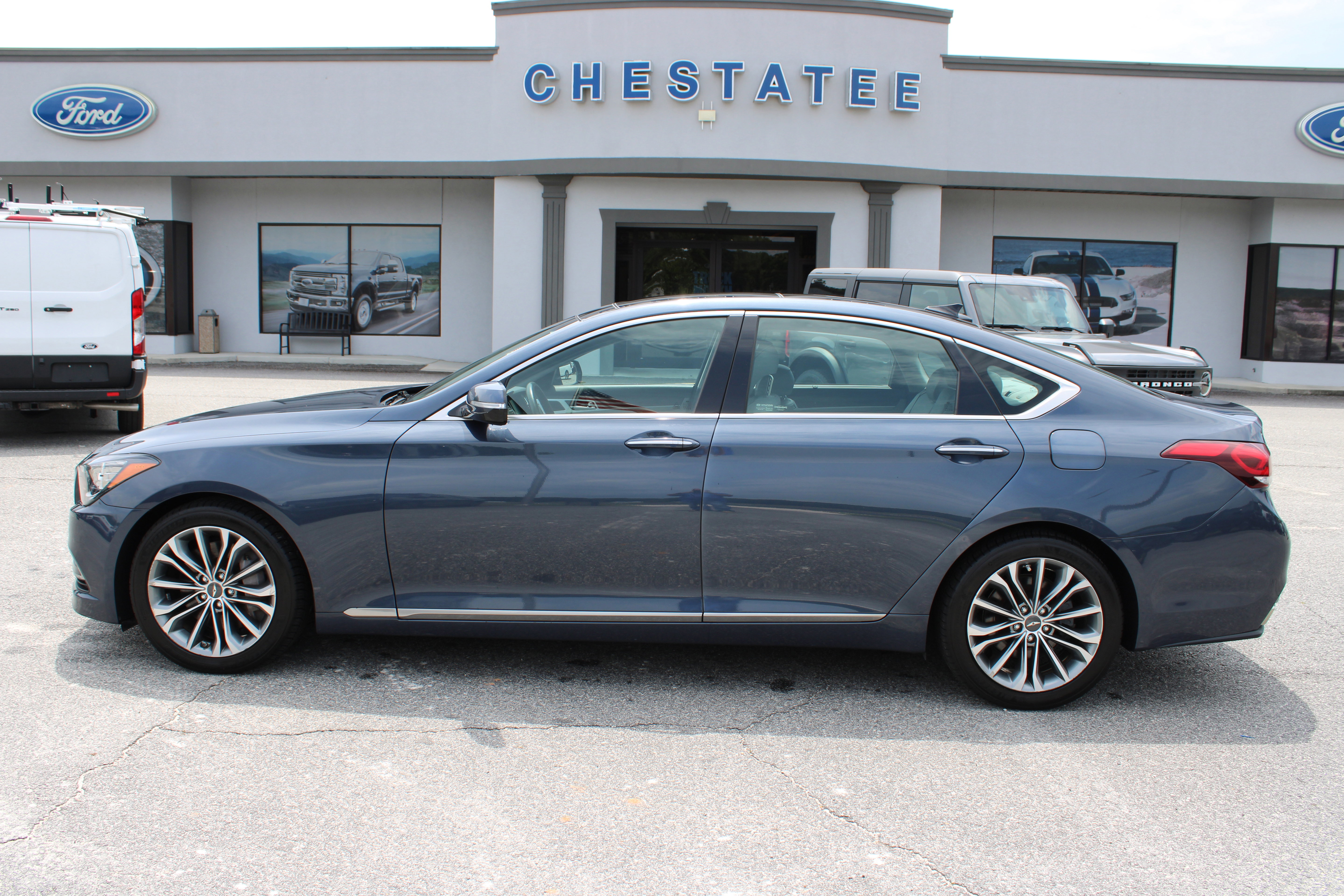 Used 2015 Hyundai Genesis 3.8 w/ Option Group 04