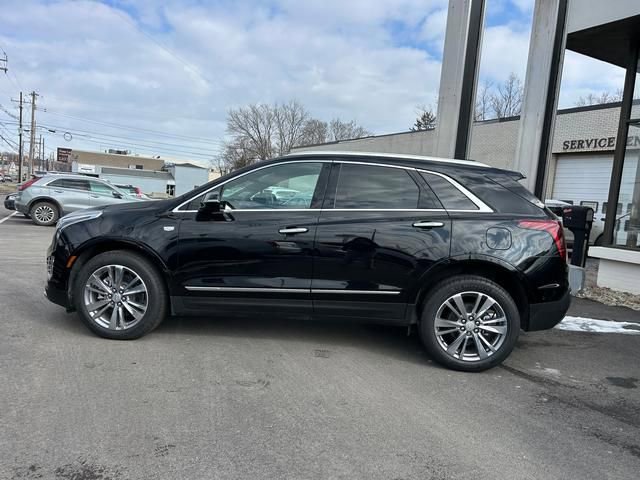 New 2026 Cadillac XT5 Premium Luxury w/ LPO, Floor Liner Package image 6