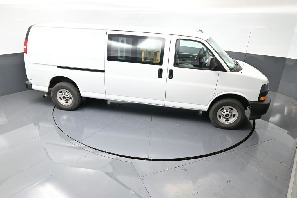 Used 2023 GMC Savana 2500 Extended w/ Enhanced Convenience Package image 55