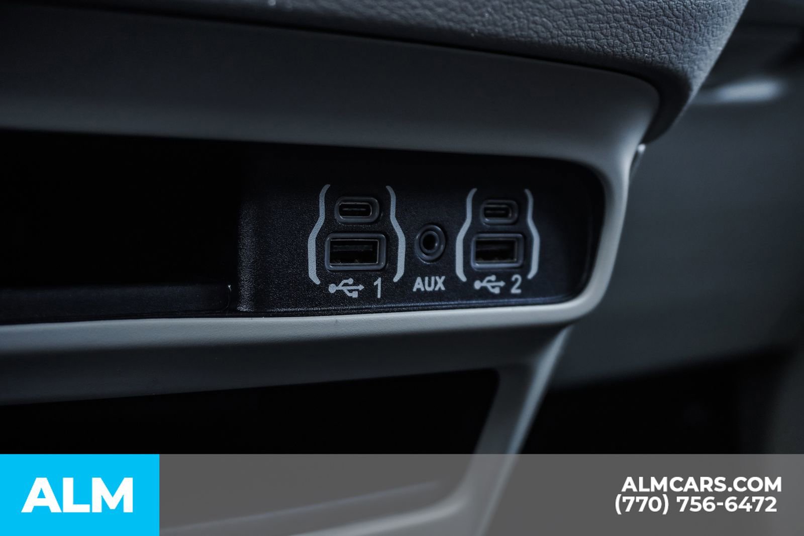 Used 2023 Chrysler Pacifica Touring-L image 44