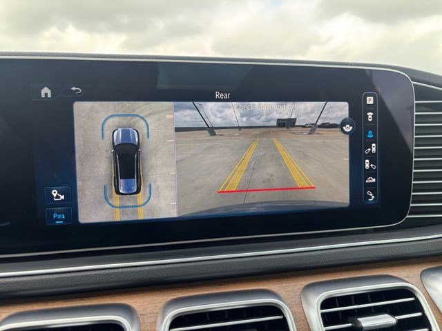 Used 2024 Mercedes-Benz GLS 580 4MATIC image 26