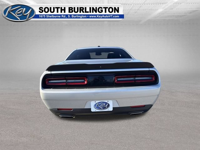 Used 2022 Dodge Challenger SXT w/ Blacktop Package RWD image 6