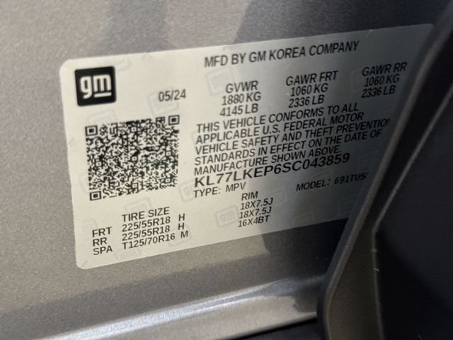 Used 2025 Chevrolet Trax ACTIV w/ Sunroof Package FWD image 28
