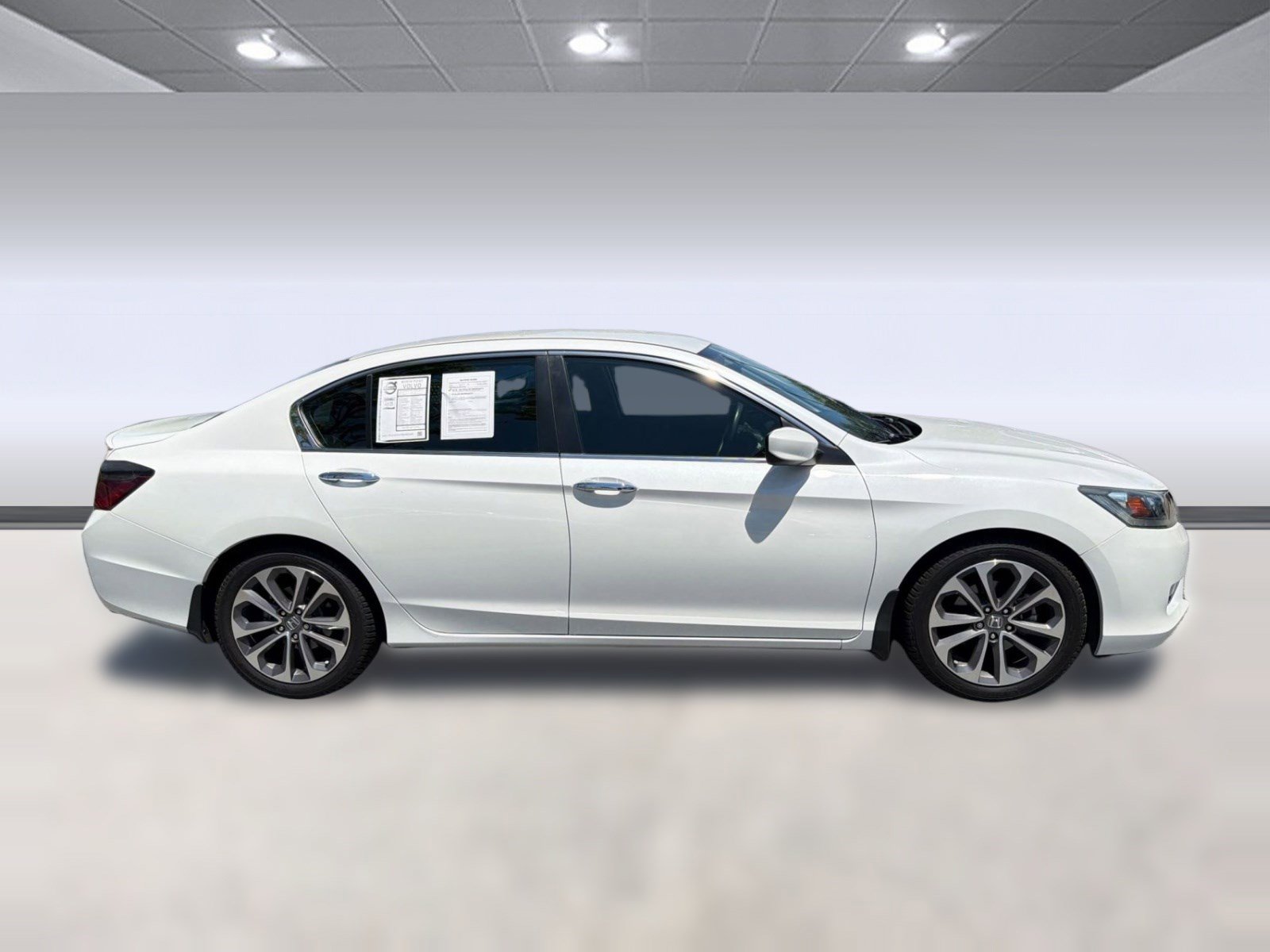 Used 2015 Honda Accord Sport image 8