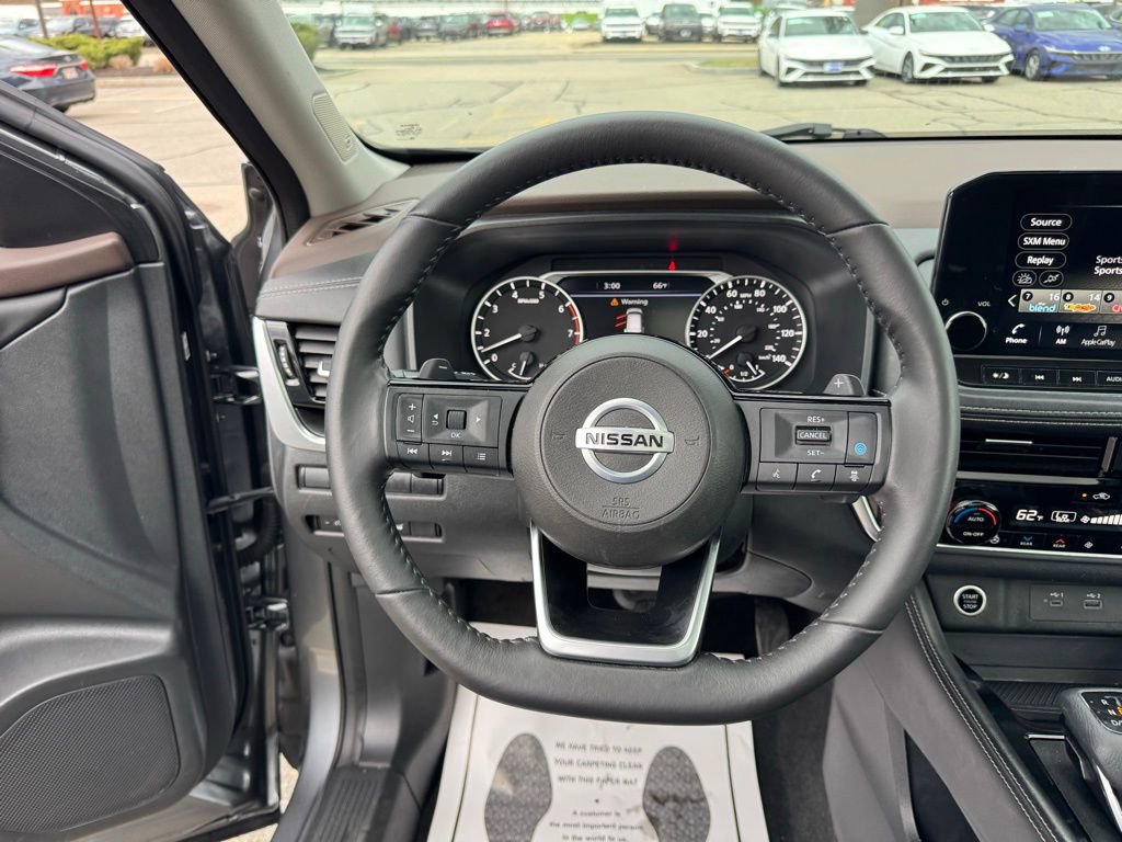 Used 2021 Nissan Rogue SL w/ Premium Package image 12