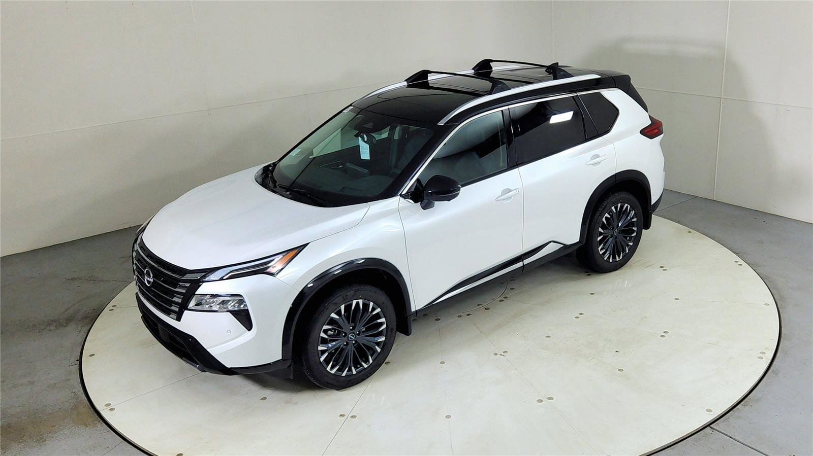 New 2026 Nissan Rogue Platinum w/ Platinum Premium Package image 15