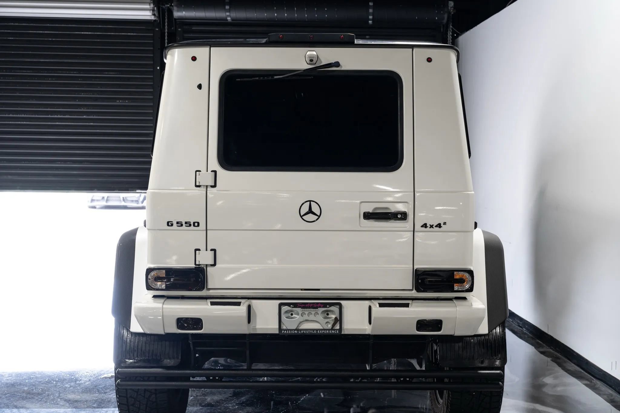 Used 2017 Mercedes-Benz G 550 Squared image 10