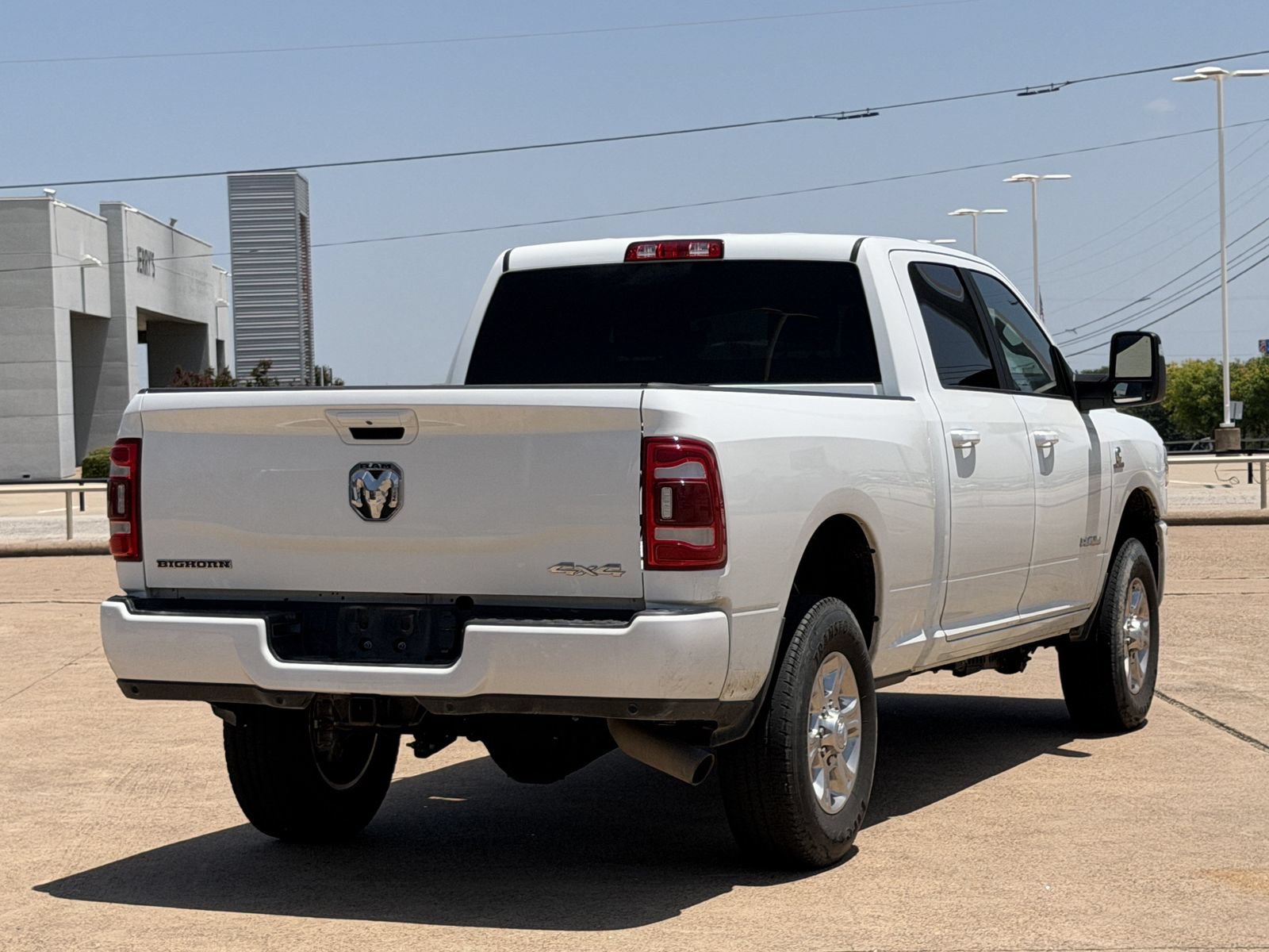 Used 2024 RAM 3500 Big Horn w/ Sport Appearance Package AWD/4WD image 4