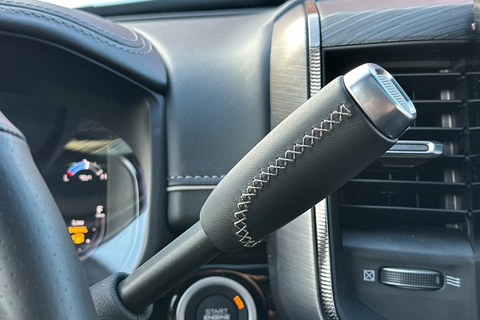 Used 2025 RAM 2500 Rebel w/ Rebel Level 2 Equipment Group image 33