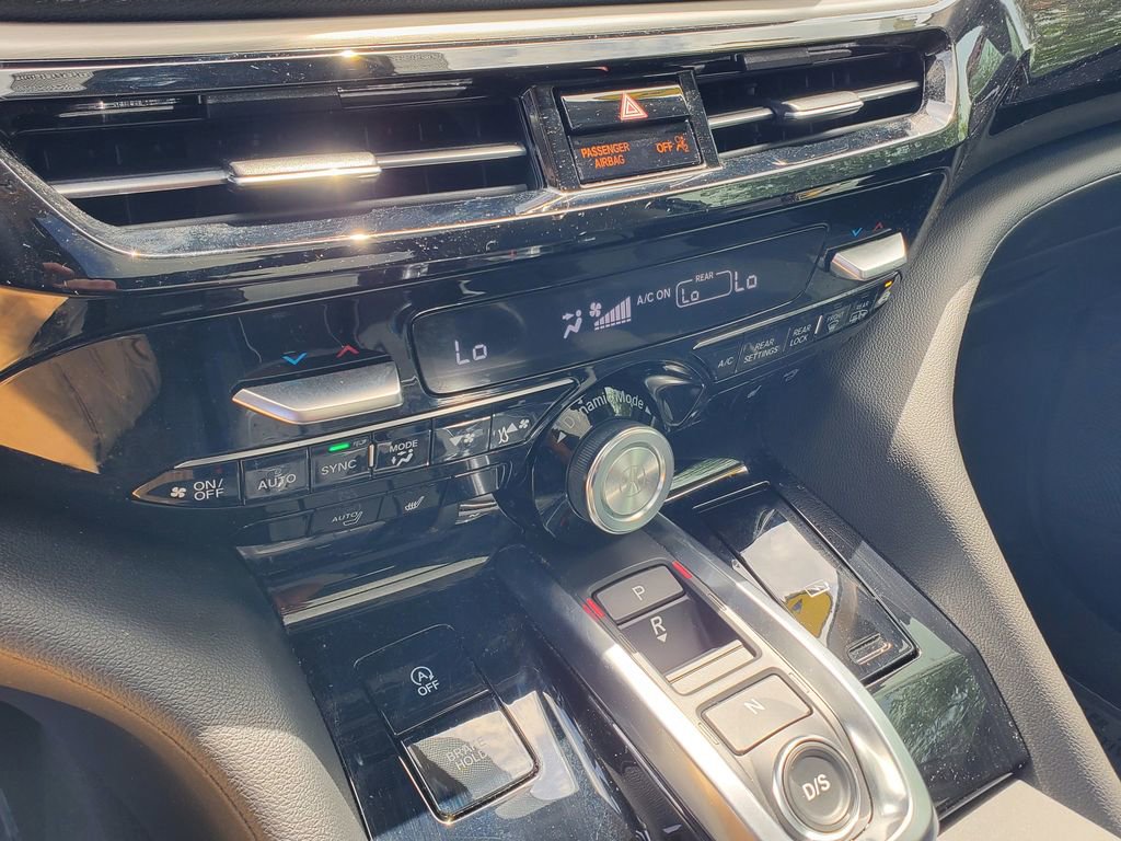 Certified 2025 Acura MDX FWD image 33