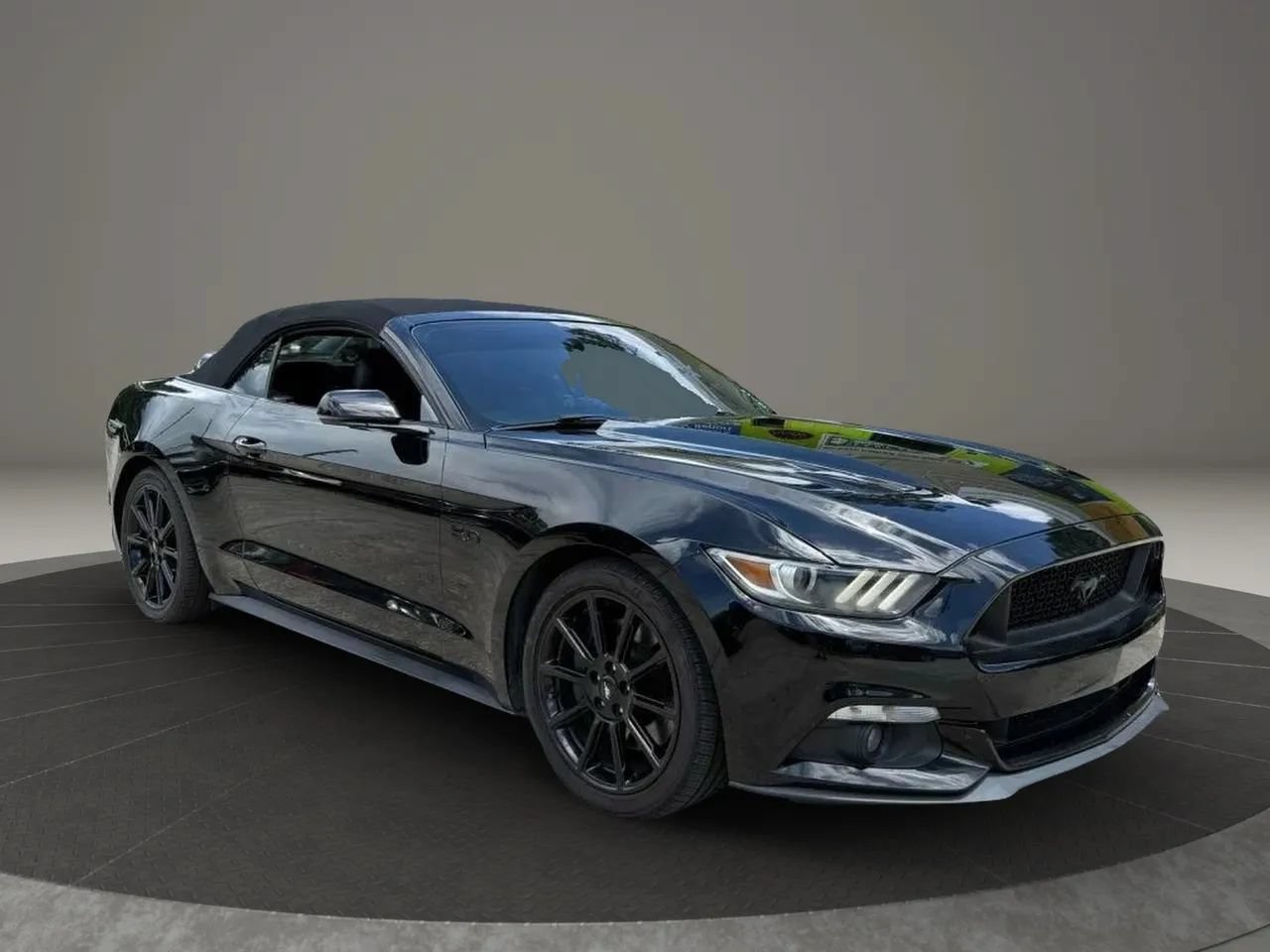 Used 2016 Ford Mustang GT Premium w/ Black Accent Package RWD image 1