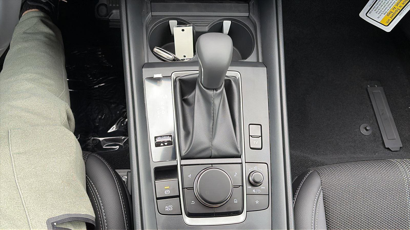 New 2025 MAZDA CX-50 2.5 Hybrid w/ Preferred Pkg image 18