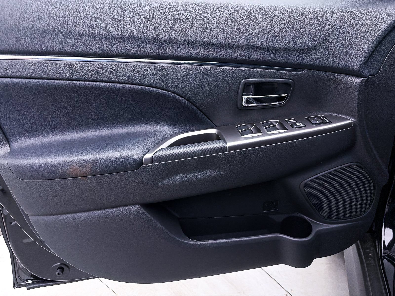 New 2026 Mitsubishi Outlander Sport SEL AWD/4WD image 7