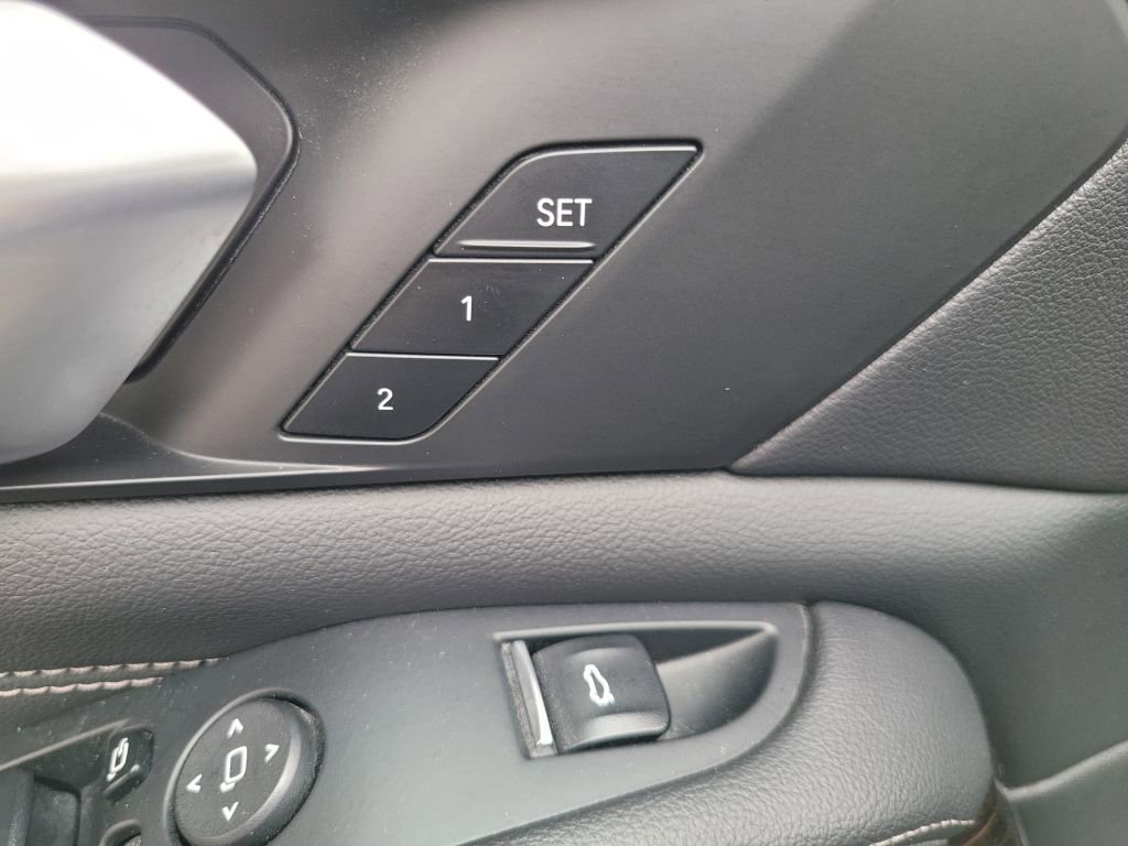 Used 2020 BMW X5 xDrive40i w/ Convenience Package image 19