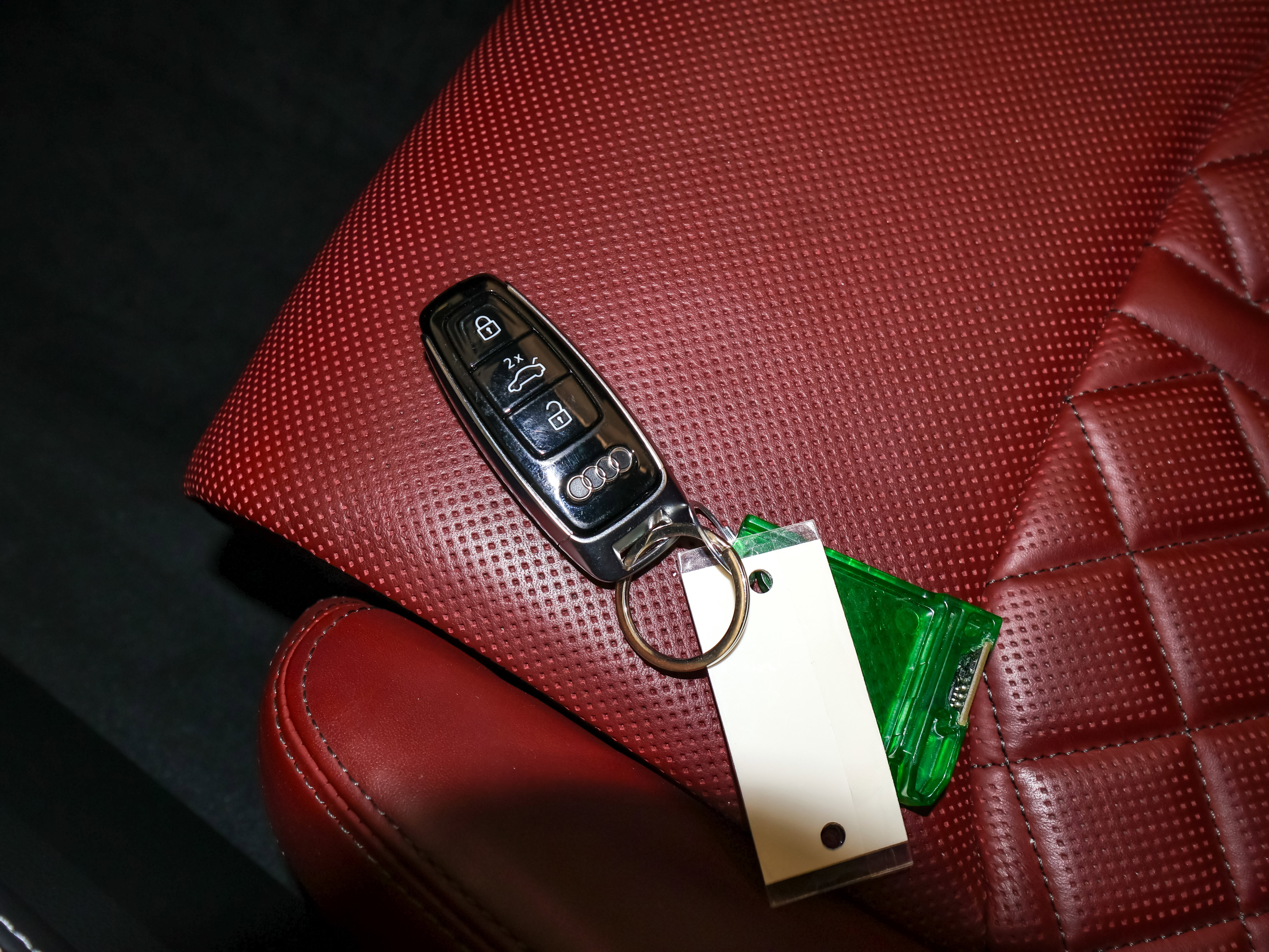 Used 2024 Audi SQ7 Premium Plus w/ Executive Package image 42