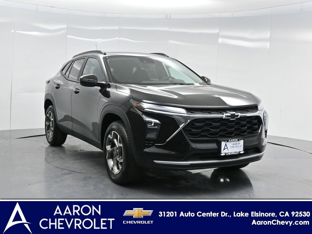 New 2026 Chevrolet Trax LT w/ Sunroof Package FWD image 69