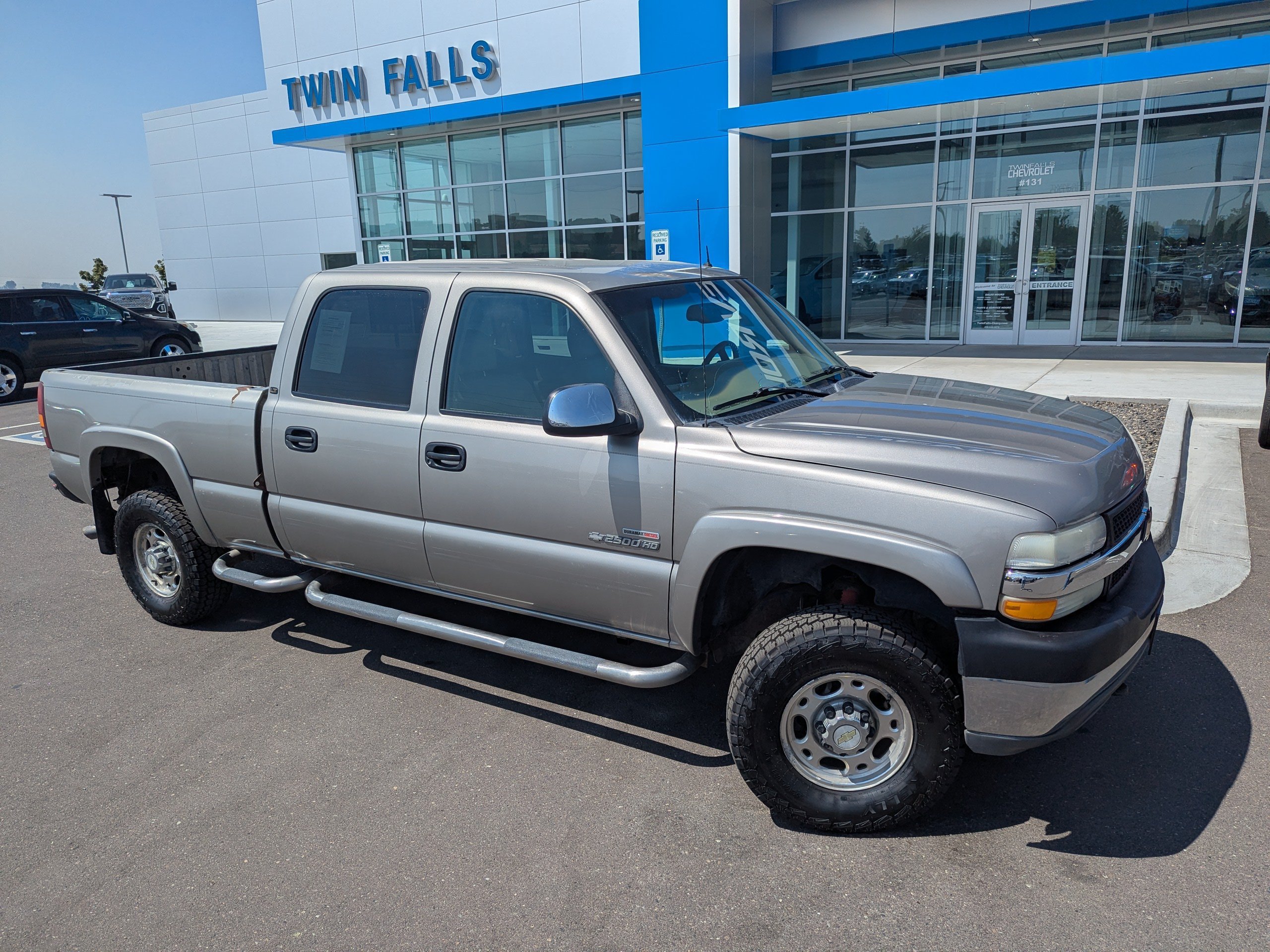Used 2002 Chevrolet Silverado 2500 LT AWD/4WD image 4