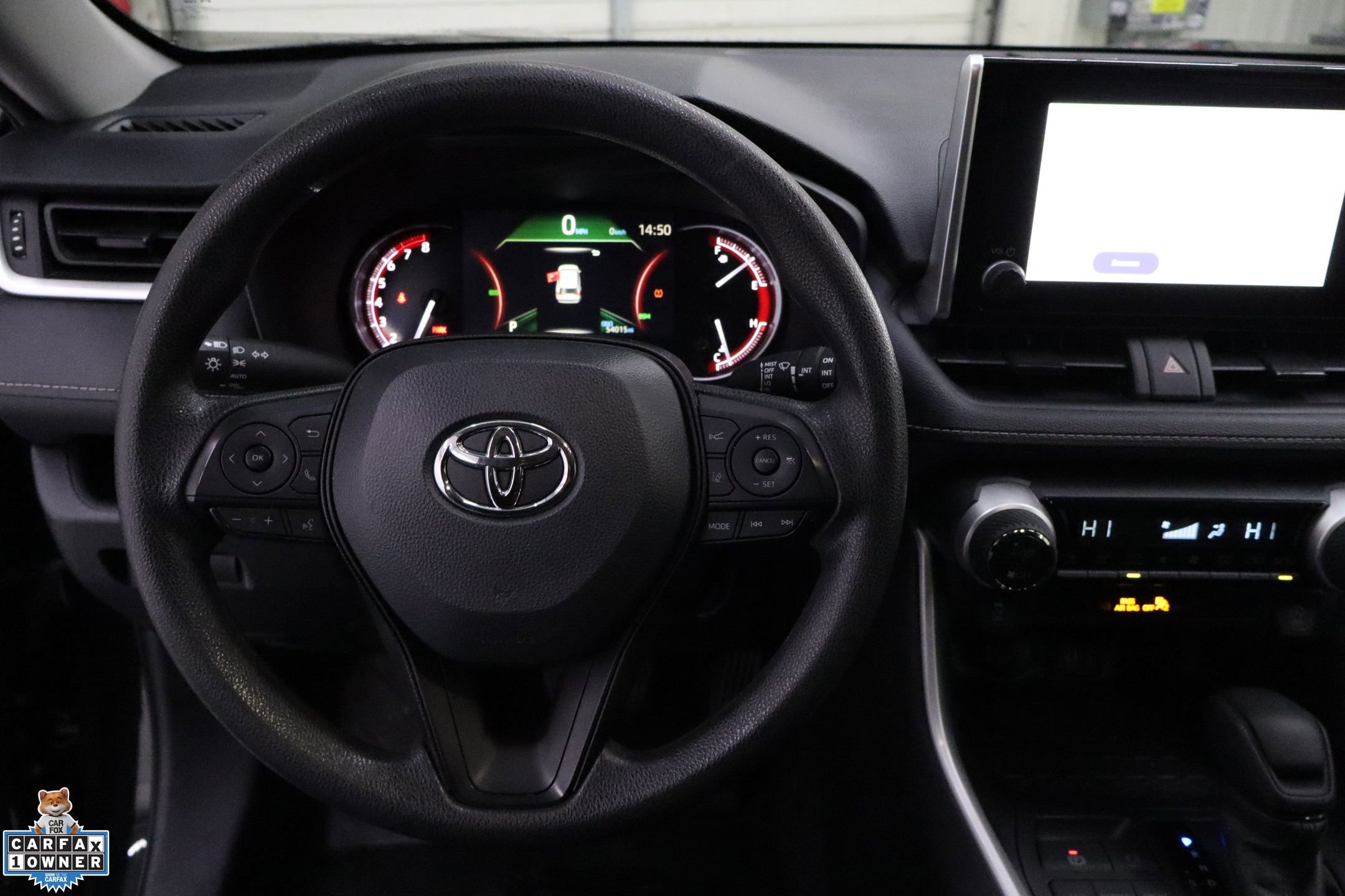 Used 2024 Toyota RAV4 XLE image 18