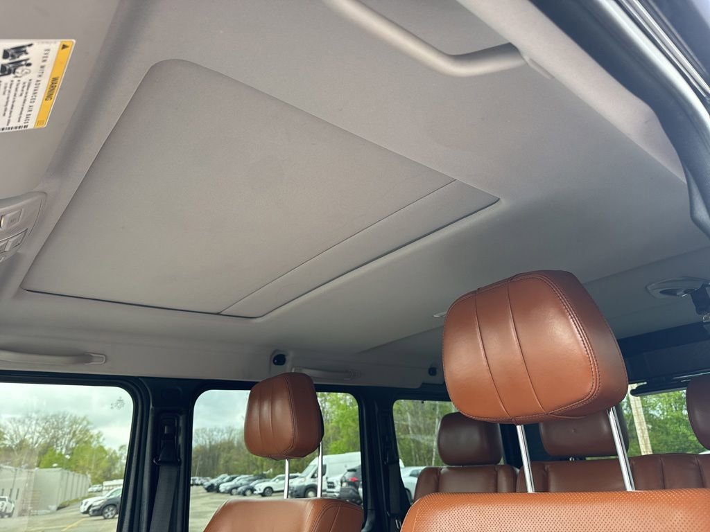 Used 2016 Mercedes-Benz G 550 image 15