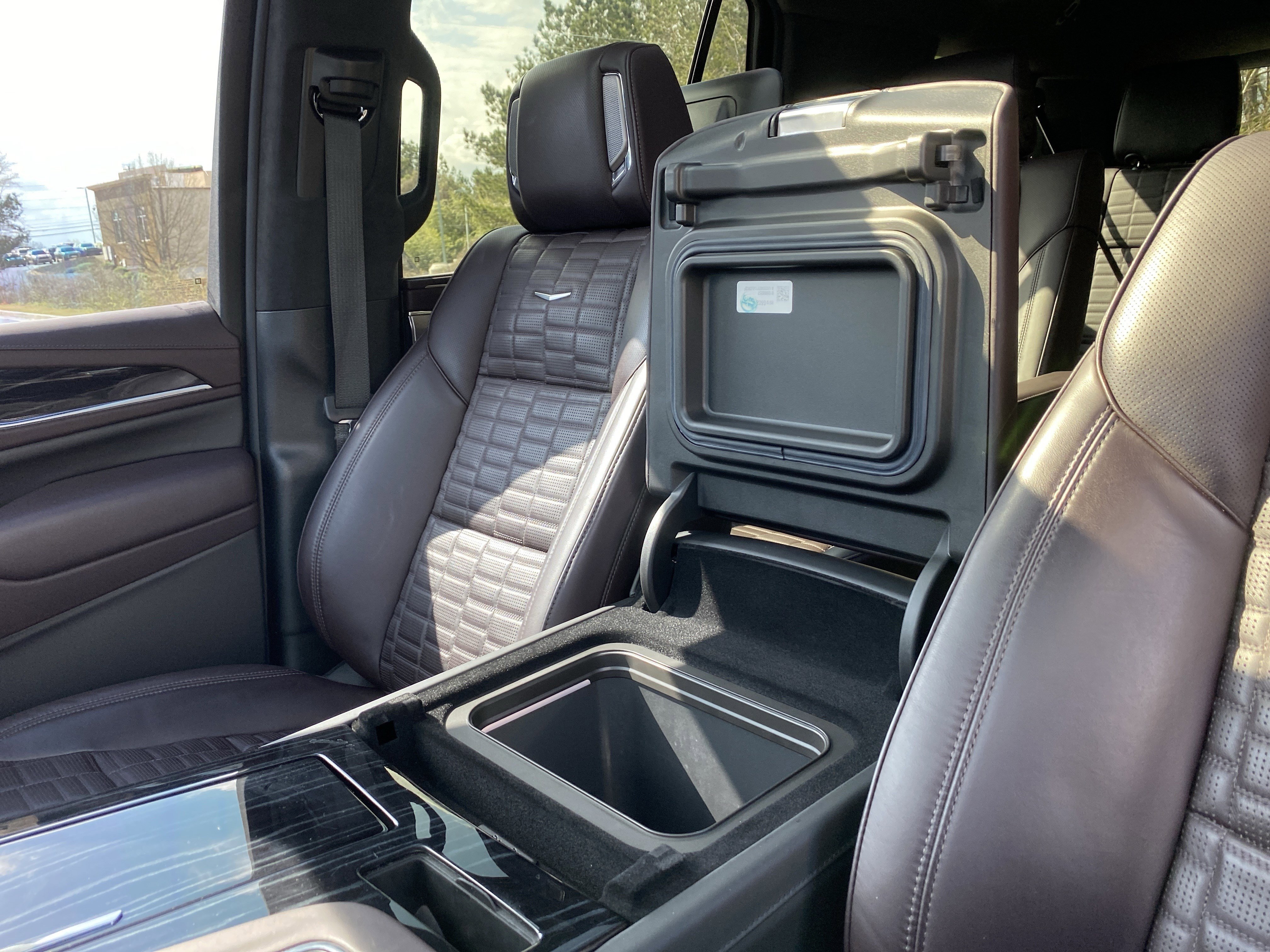 Used 2023 Cadillac Escalade V image 43