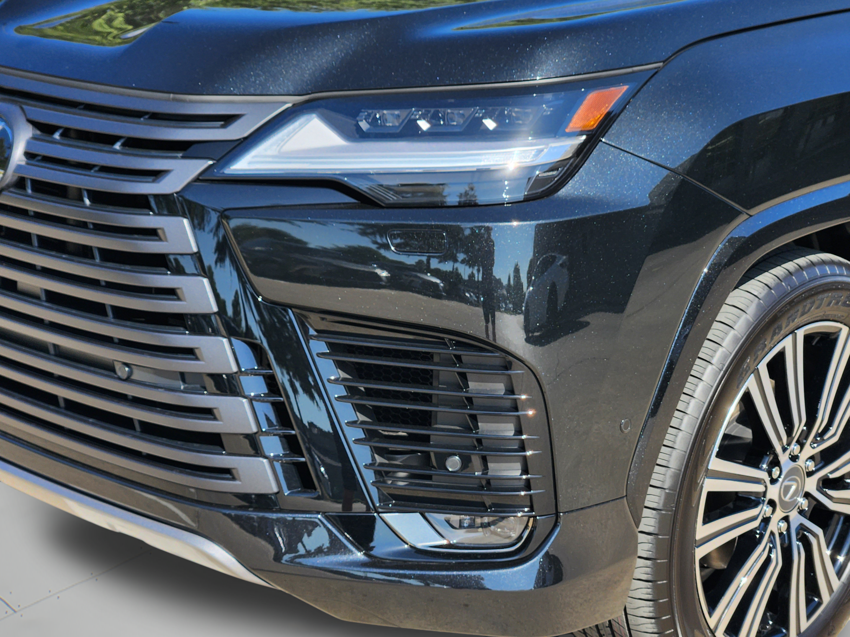 New 2026 Lexus LX 700h Luxury AWD/4WD image 26