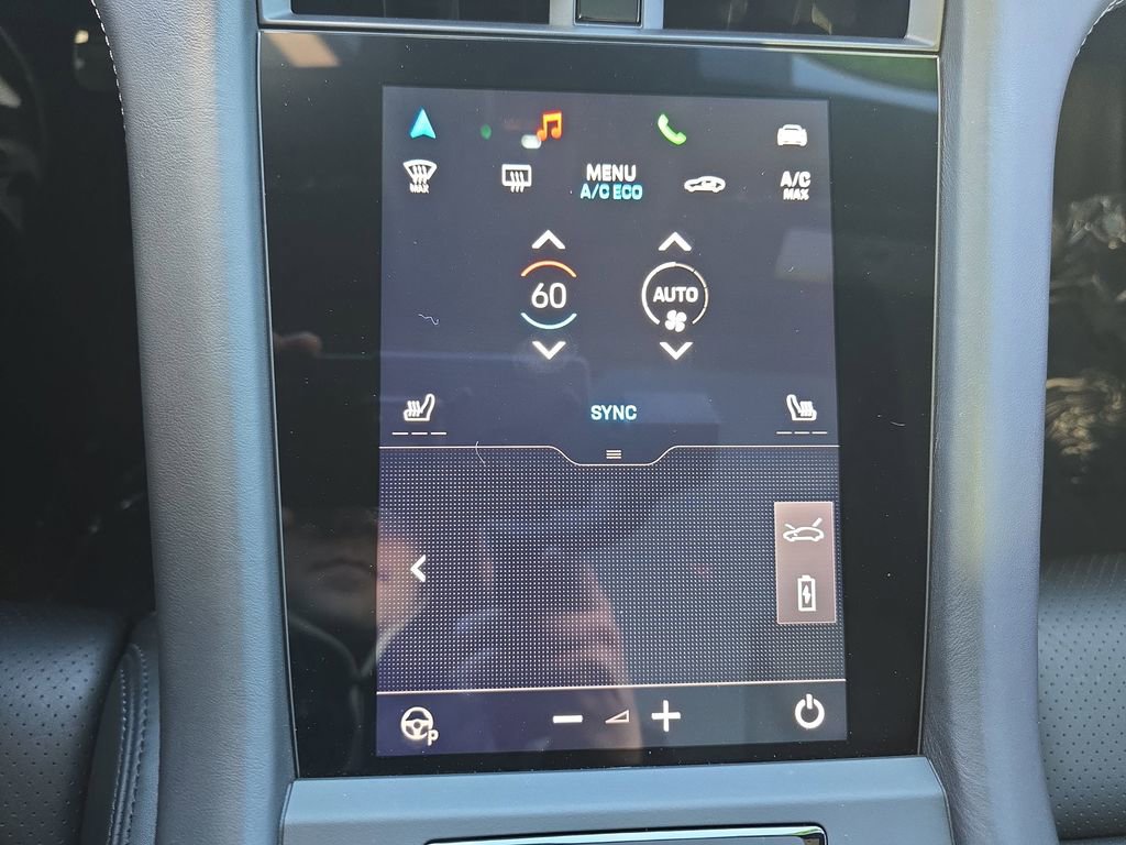 Used 2024 Porsche Taycan GTS image 27