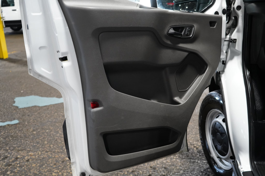 Used 2025 Ford Transit 250 148 High Roof Extended w/ Load Area Protection Package RWD image 27