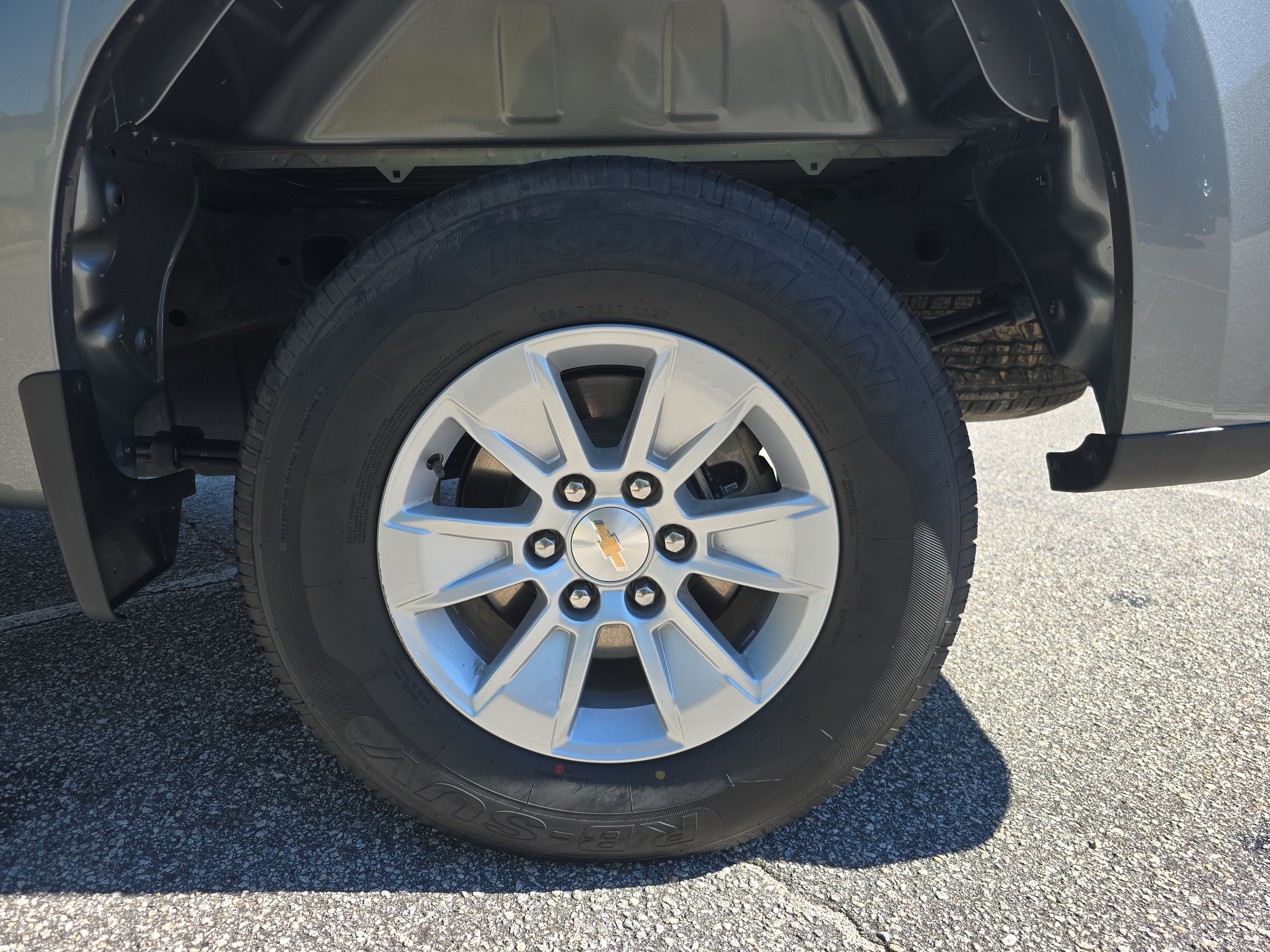 Used 2025 Chevrolet Silverado 1500 LT RWD image 30