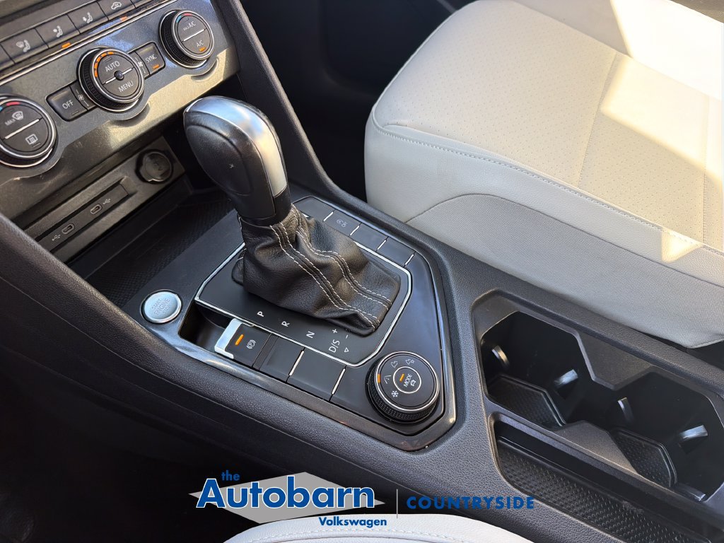 Certified 2021 Volkswagen Tiguan SE AWD/4WD image 18